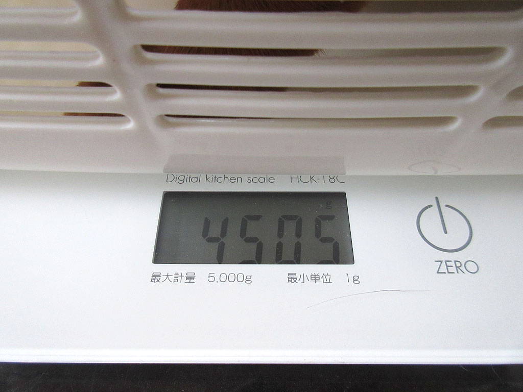 アビのすけの体重は4,505g。