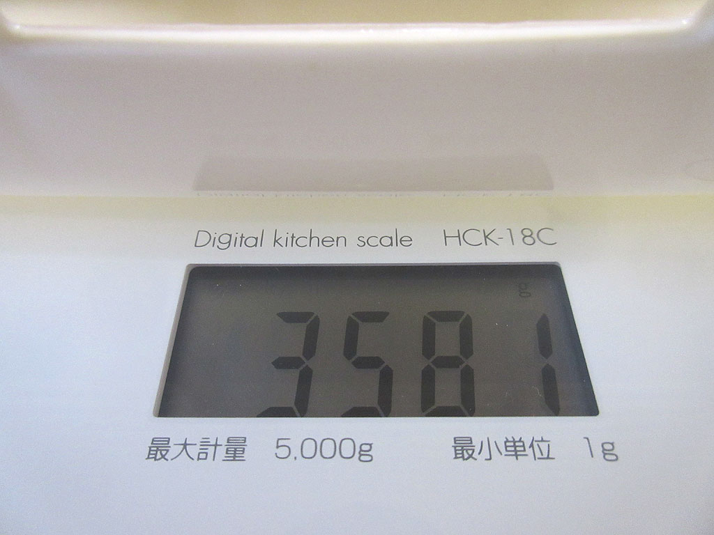 ロシ子の体重は3,581g。