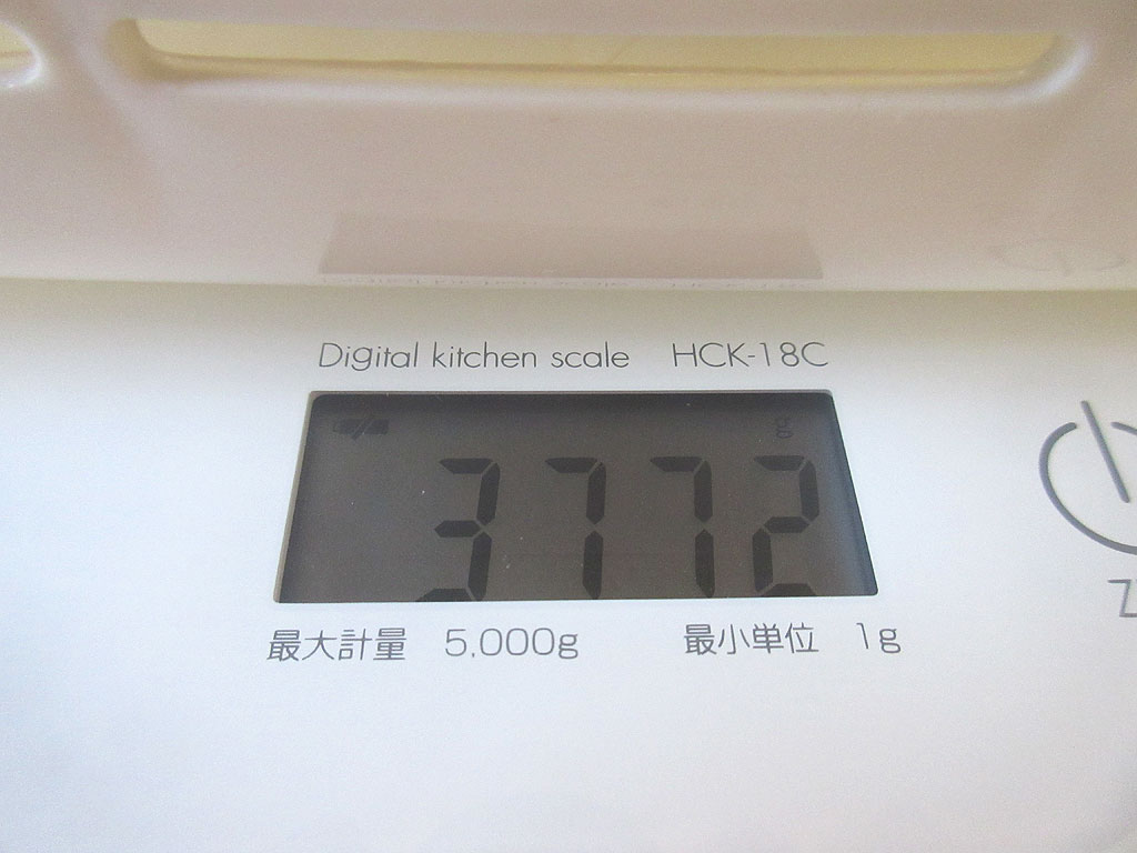 ロシ子の体重は3,772g。